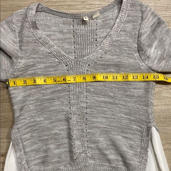 Moth Anthropologie Gray Knit‎ & White Blouse Layered Two in One Top | XS - Picture 9 of 12